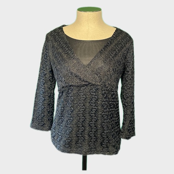 JM Collection Tops - Macy’s Black Textured Faux V-Neck Lined 3/4 Sleeve Blouse Top Petite Medium ✨